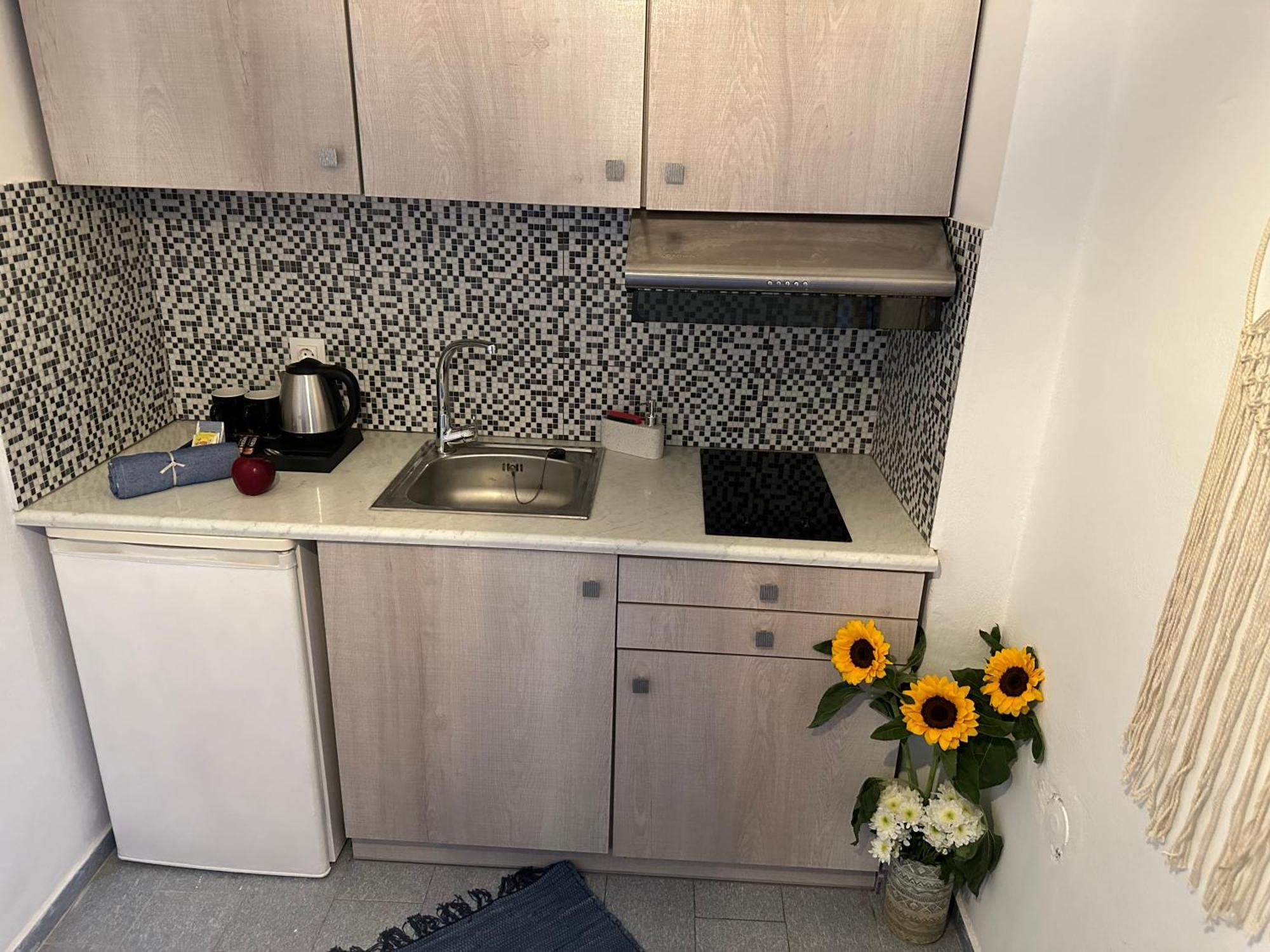 Nicole Rooms Santorini Vóthon Екстериор снимка
